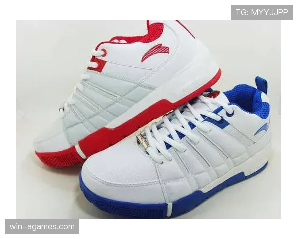 球鞋规定详解：钉型安全与裁判判定标准