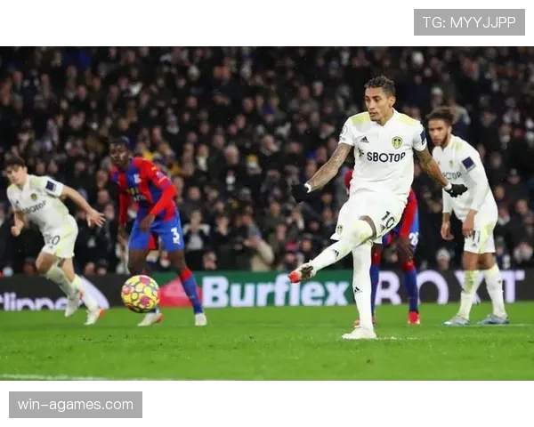 拉菲尼亚vs罗德里戈 国家队边路位置适配性差距在哪